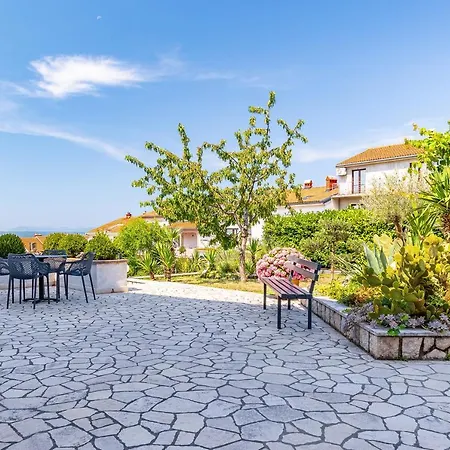 5494a * Crikvenica