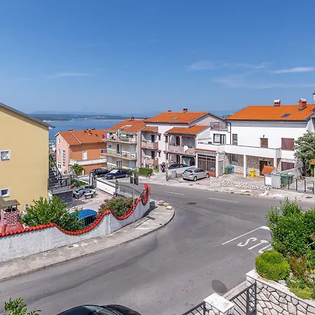 5494a Apartment *