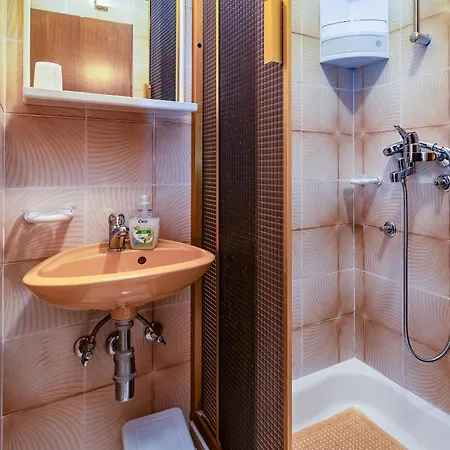 Apartment 5494a *